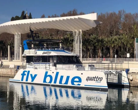 Catamarán Fly Blue 130 Pasajeros en Malaga