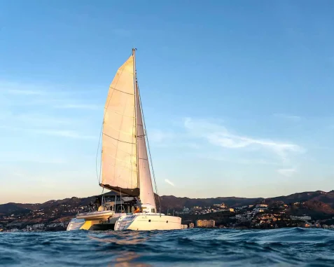 Catamarán Lagoon 380
