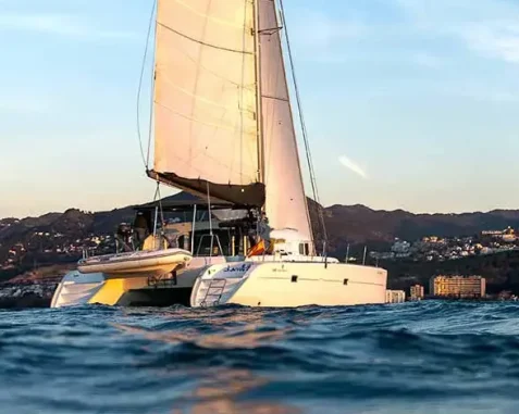 Catamarán Lagoon 380
