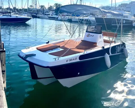 Barco sin licencia Olbap TR5