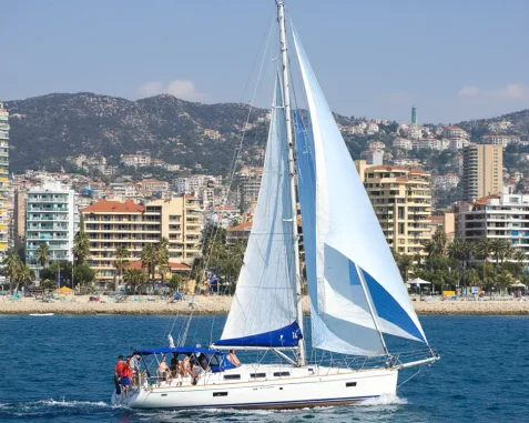 Catamarán Lagoon 380 S2 (versión XL)