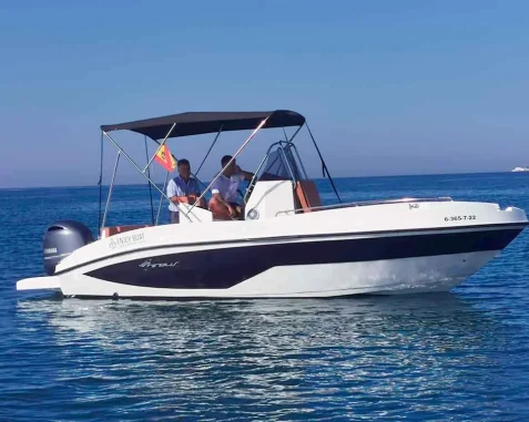 Barco con licencia Nireus 620