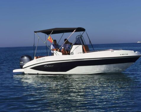 Barco con licencia Nireus 620