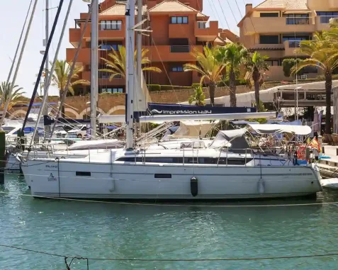 Velero Bavaria 37 Cruiser